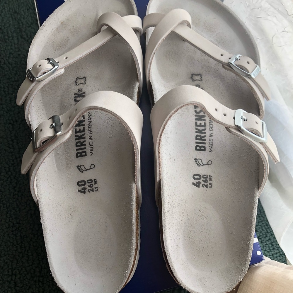 Size 40 white Mayari Birkenstock